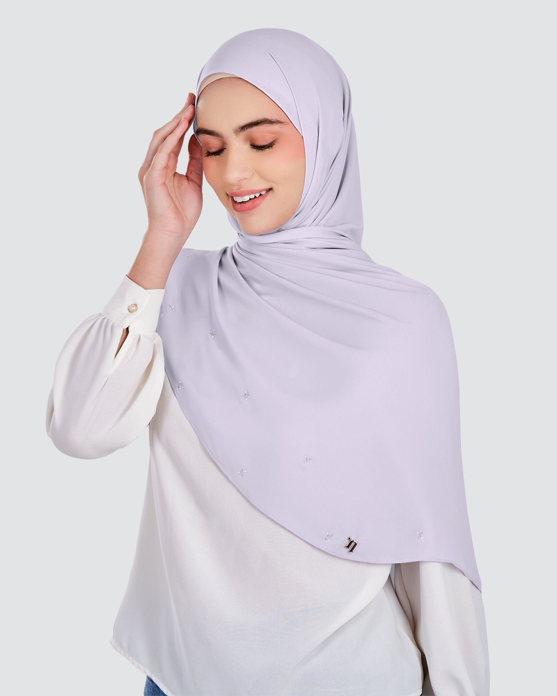 Image of LADY SARAH CRYSTAL SHAWL - MORNING GLORY