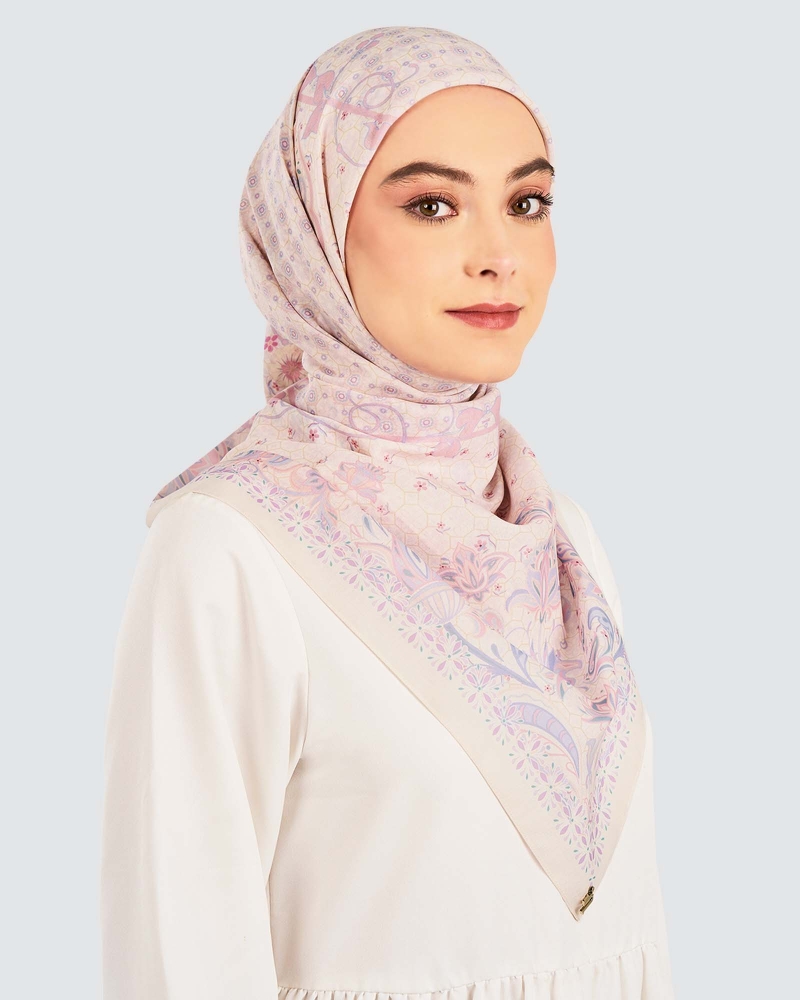 Image of LAKARAN COTTON VOILE SQUARE - MEHNDI