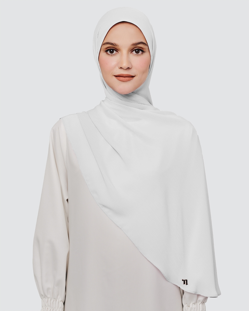 Image of LINIA LINE CHIFFON SHAWL - WHITE