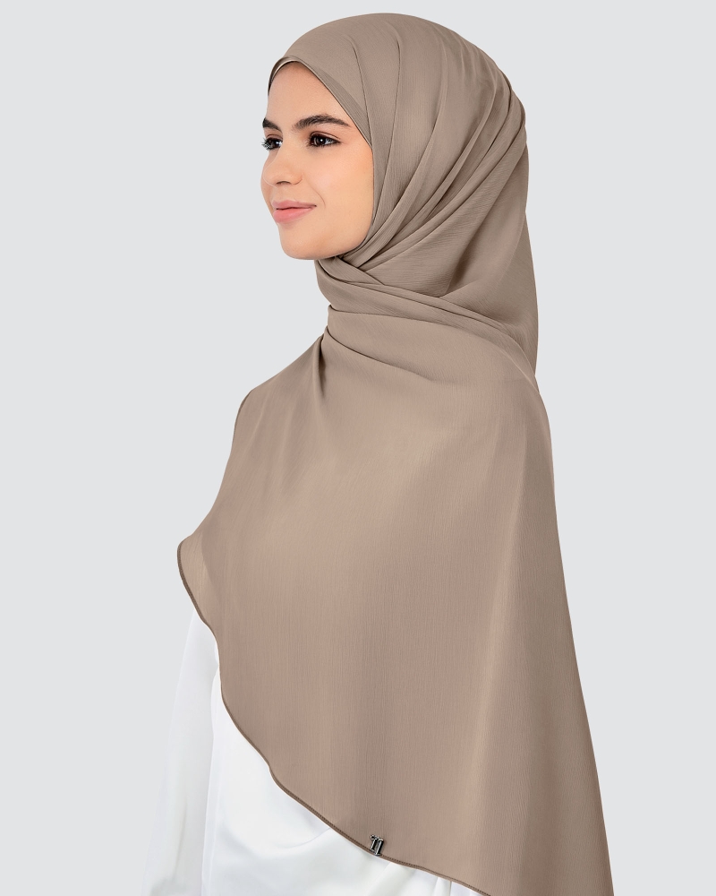 Image of LINIA LINE CHIFFON SHAWL - PECAN