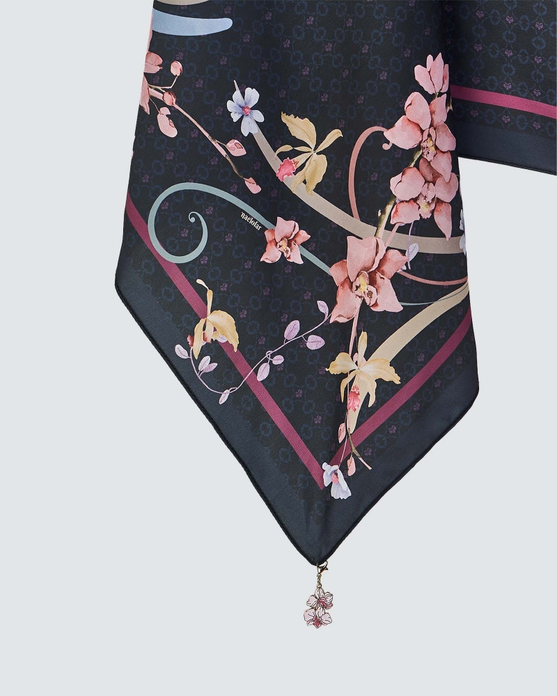 Image of THE BUNGA SERIES: LOVE LANGUAGE SHAWL - BEAU