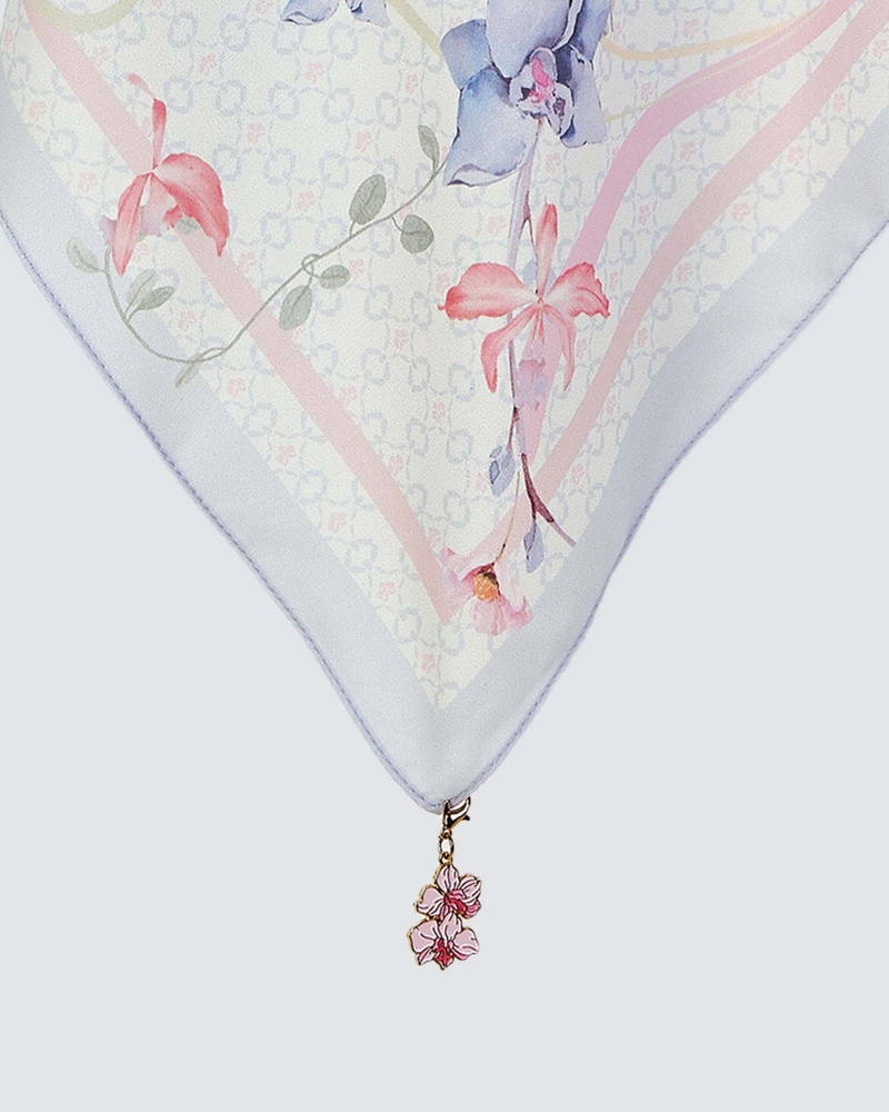 Image of THE BUNGA SERIES: LOVE LANGUAGE SQUARE - LOVE