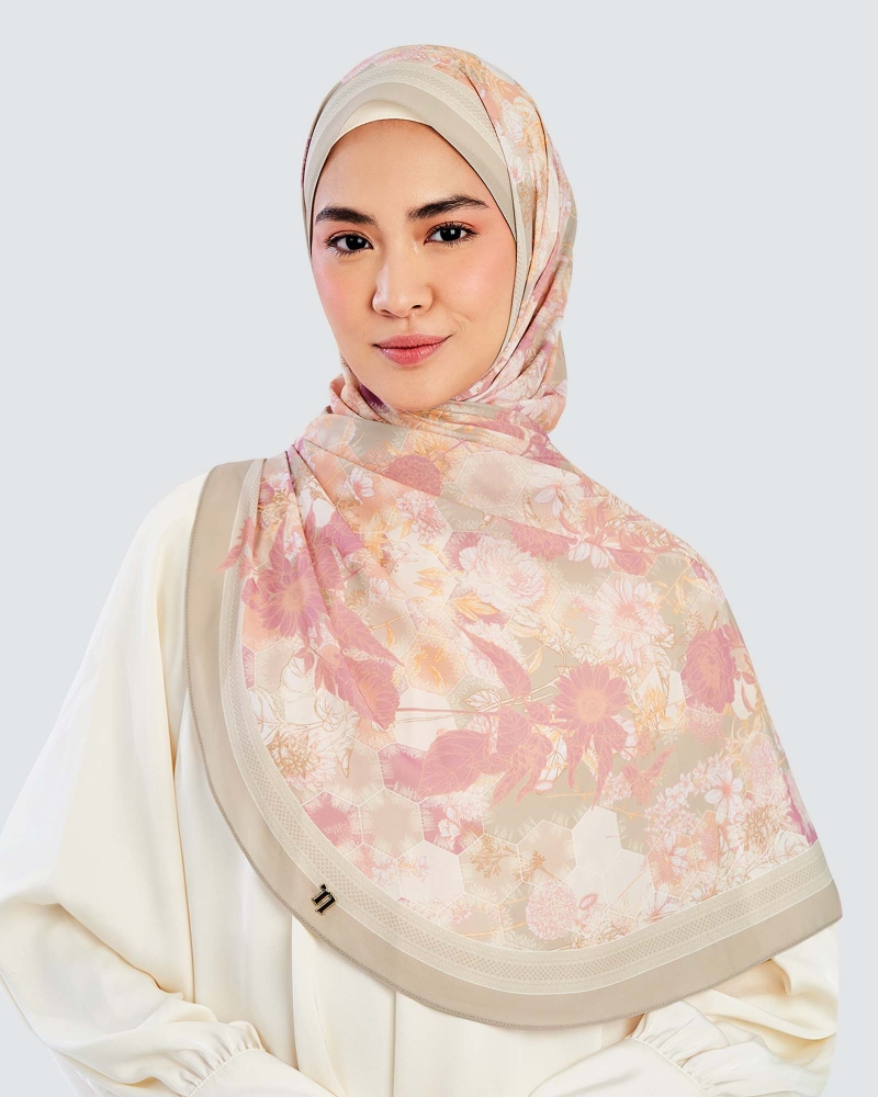 Image of MADU CHIFFON SHAWL - LONGAN