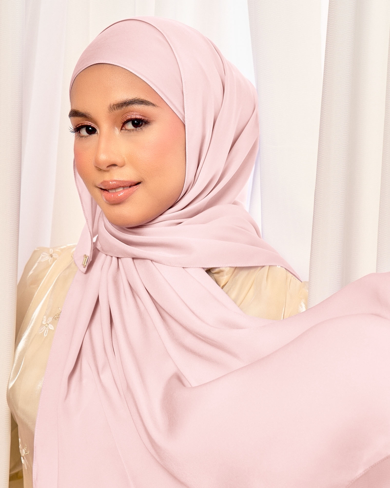 MARISA MATTE SATIN SHAWL