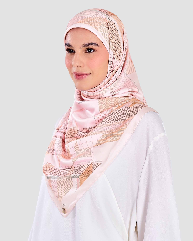 Image of METROPOLIS SQUARE - MISTY ROSE