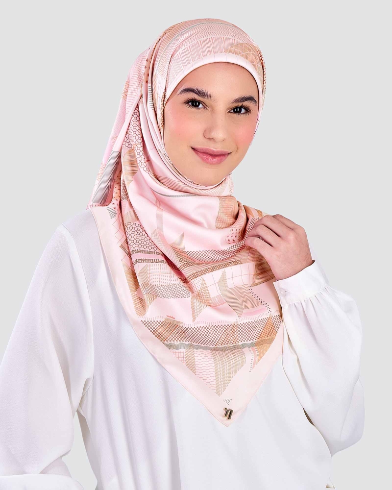 Image of METROPOLIS SQUARE - MISTY ROSE