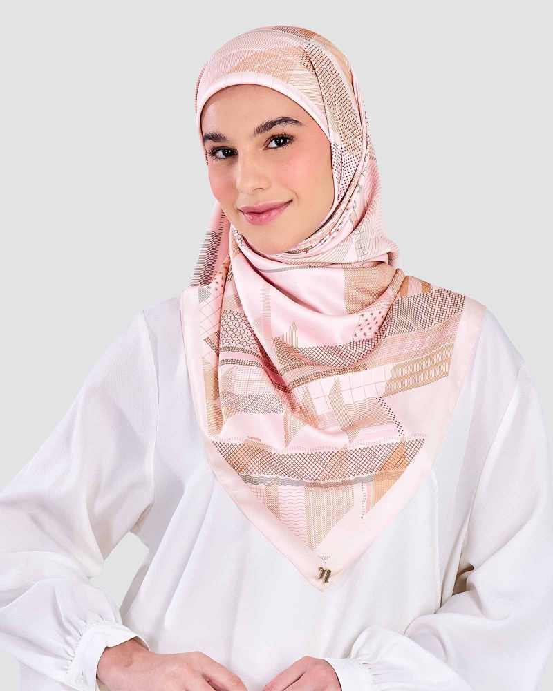 Image of METROPOLIS SQUARE - MISTY ROSE