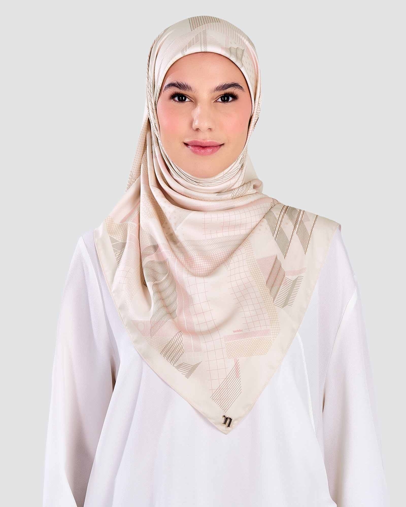 Image of METROPOLIS SQUARE - SAND DUNE