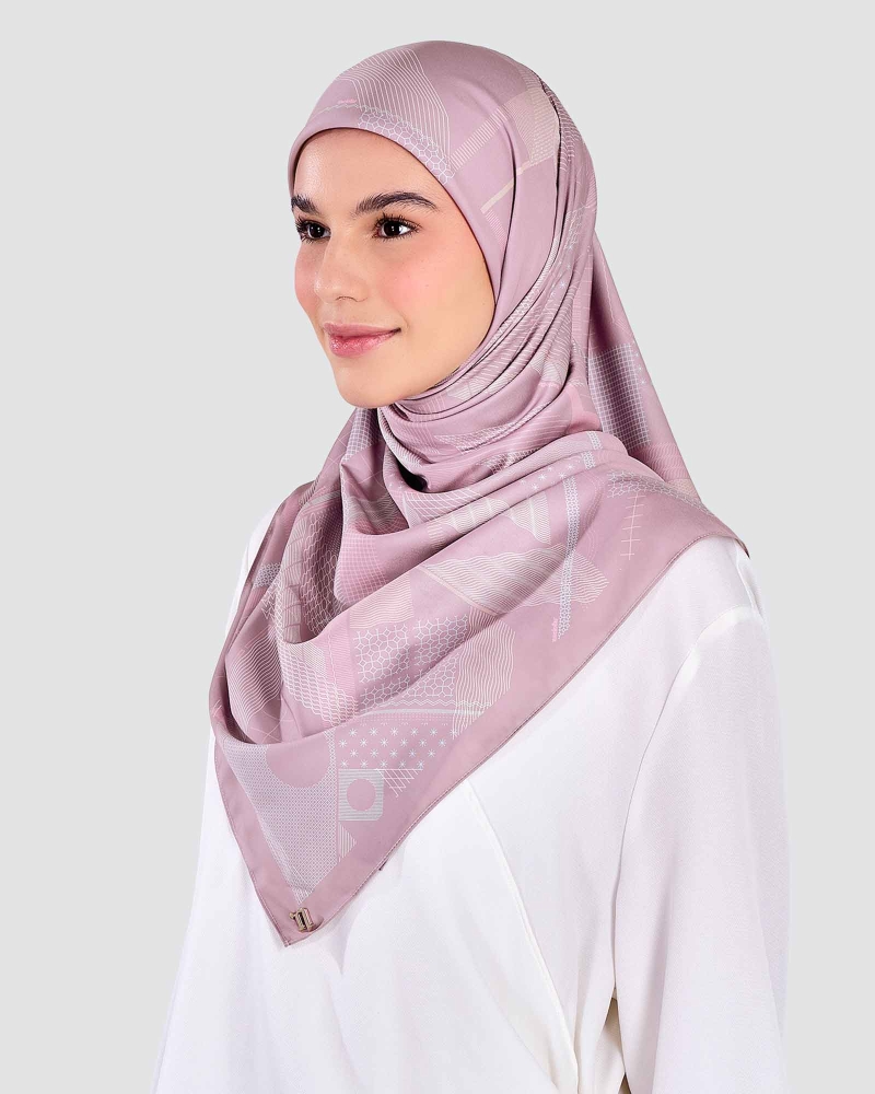 Image of METROPOLIS SQUARE - VELVET