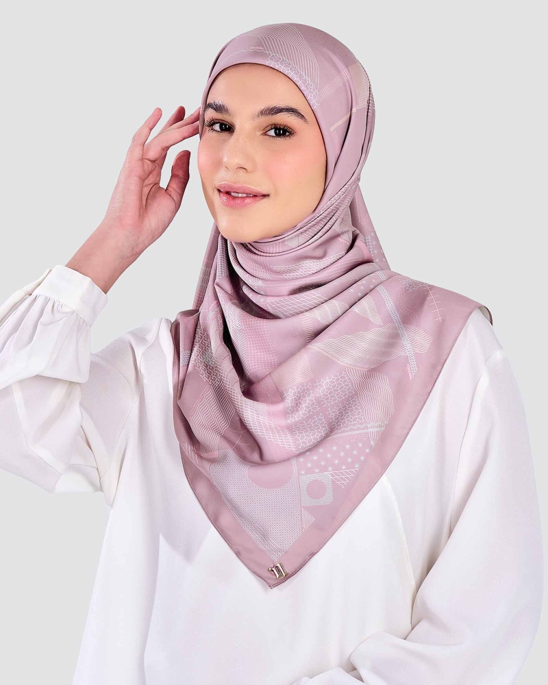 Image of METROPOLIS SQUARE - VELVET