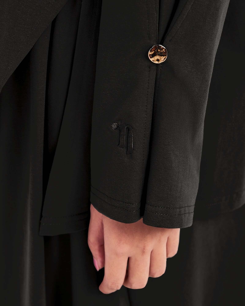 Image of MILA RELAXED FIT TOP - BLACK