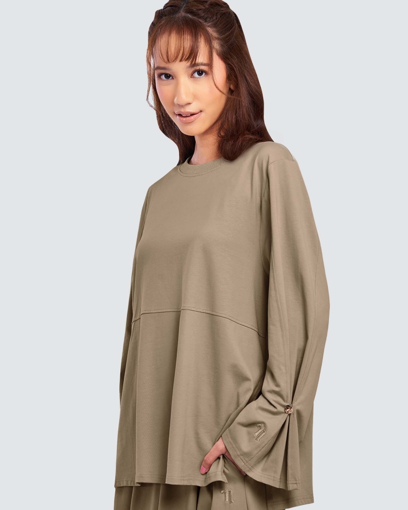 Image of MILA RELAXED FIT TOP - BROWN