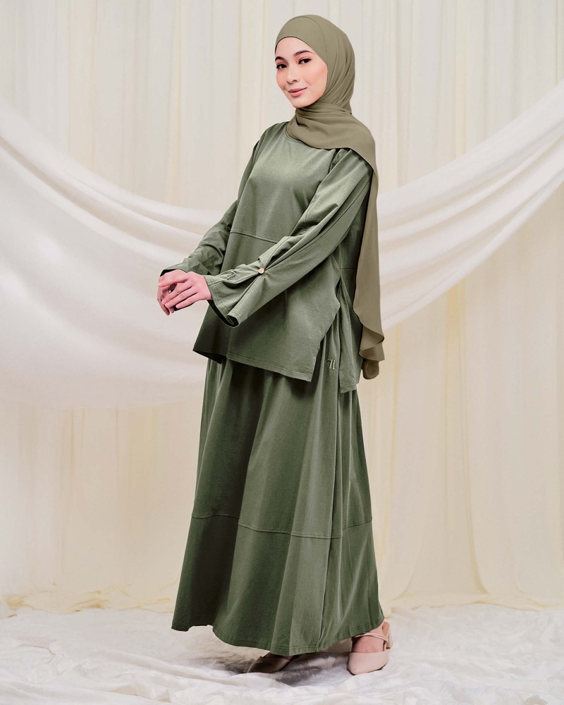 Image of MILA RELAXED FIT TOP - MOSS