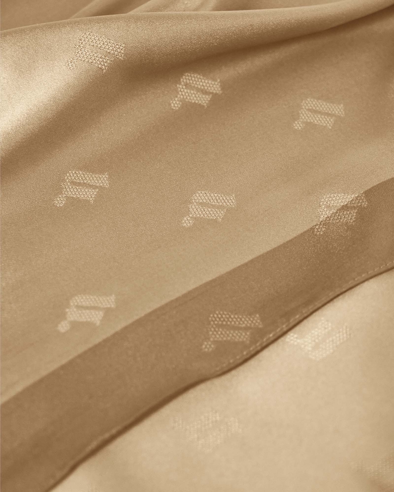 Image of MODA WOVEN SHAWL - CROISSANT