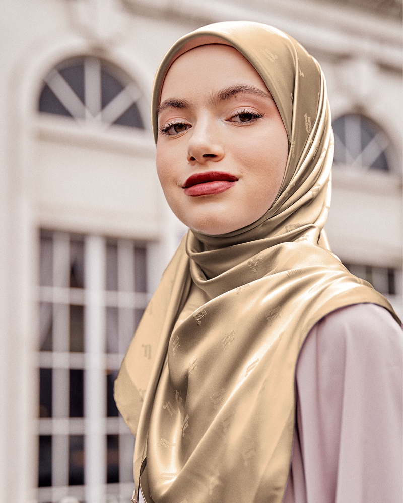 Image of MODA WOVEN SQUARE - CROISSANT