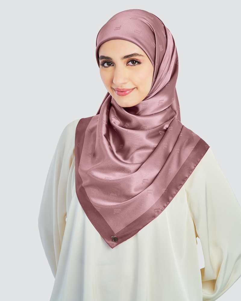 Image of MODA WOVEN SQUARE - ROSE TEA