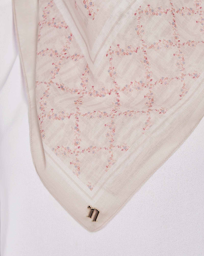 Image of MONOGRAM TRELLIS SQUARE - DAWN