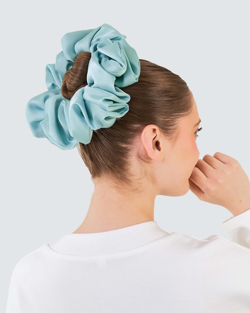 Image of MY MELODY X NAELOFAR CUTESY FLUFF SET - PEPPERMINT