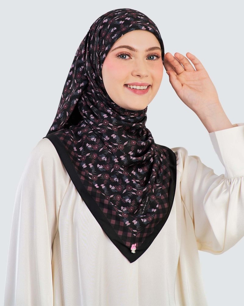 Image of MY MELODY X NAELOFAR SQUARE - BLACKFOREST