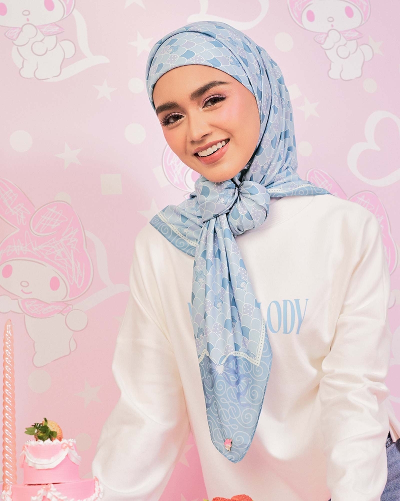 MY MELODY X NAELOFAR SQUARE - BLUEBELL