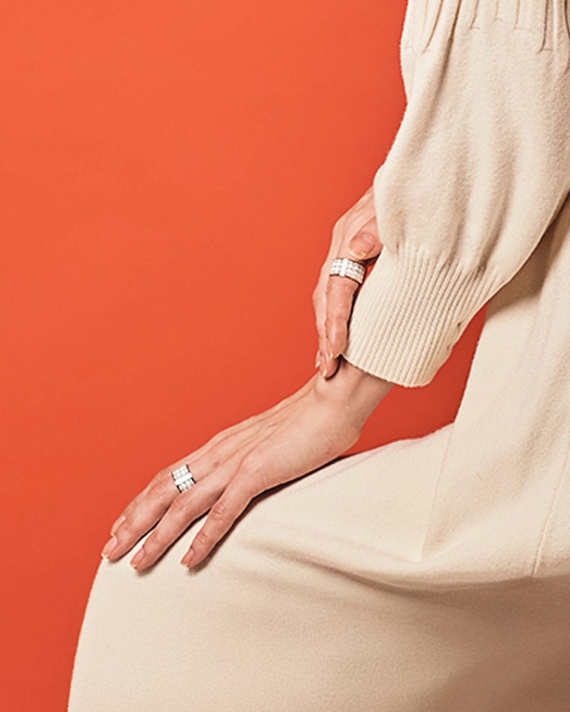 Image of N MONOGRAM HIJAB RING - BLACK/SILVER