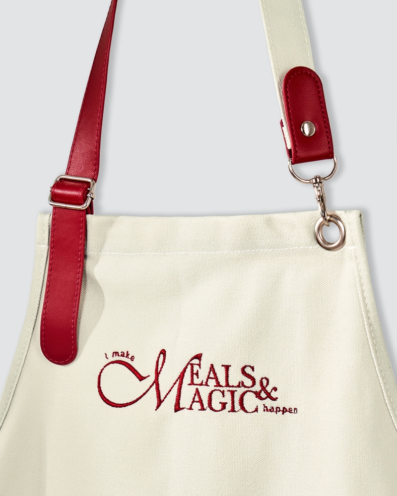 Image of NAELOFAR X INSIDE SCOOP APRON - NYONYA