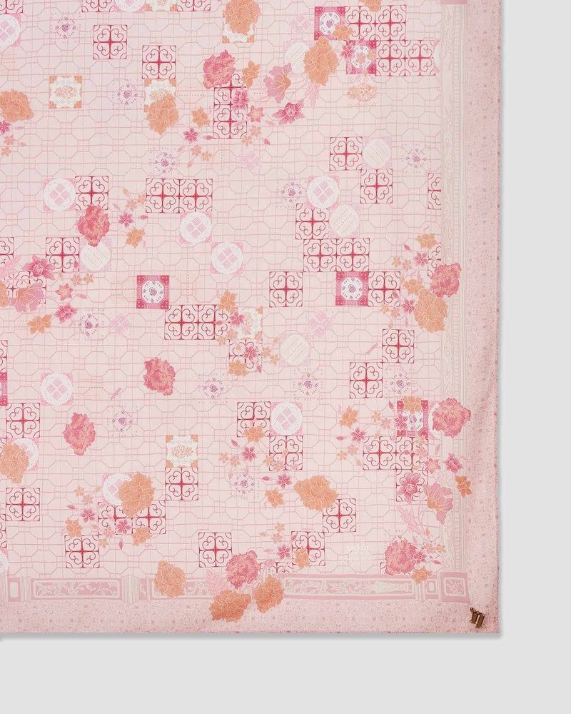 Image of NAELOFAR X INSIDE SCOOP SHAWL - AIS BATU CAMPUR