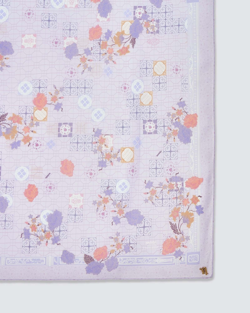 Image of NAELOFAR X INSIDE SCOOP SHAWL - BINGKA KELADI