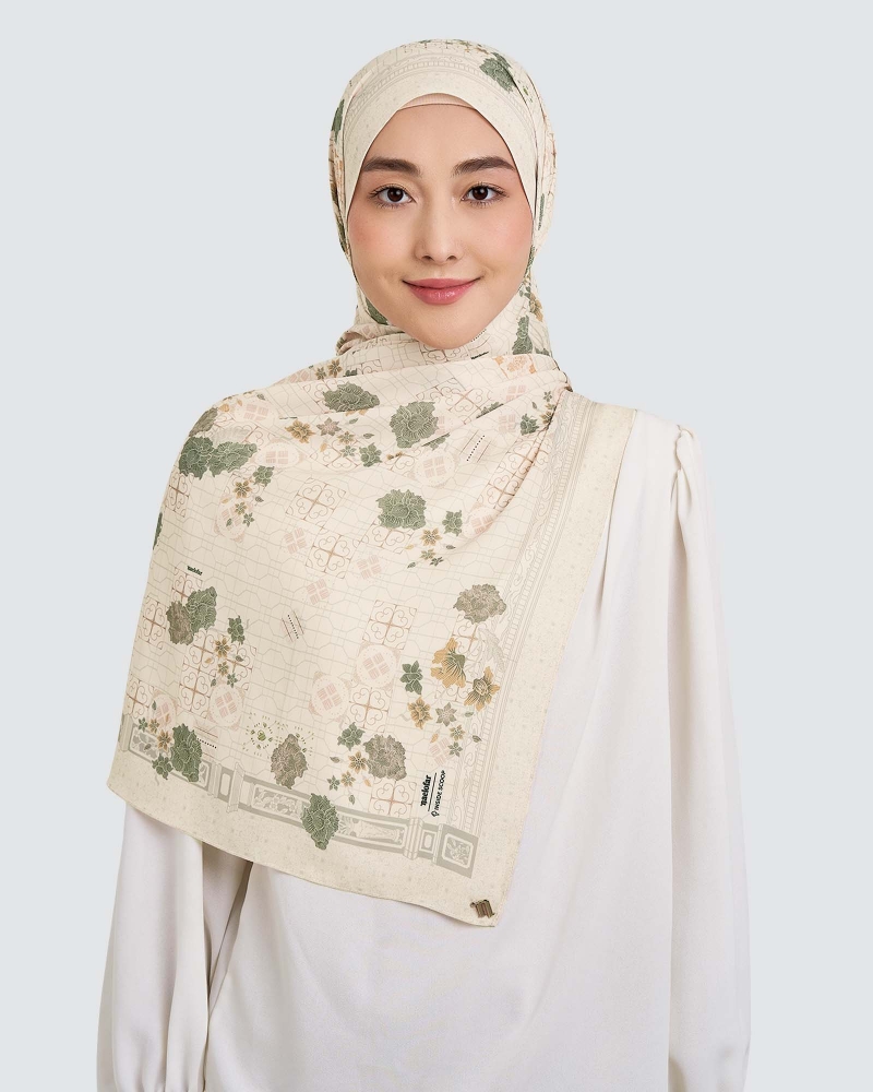 Image of NAELOFAR X INSIDE SCOOP SHAWL - CENDOL