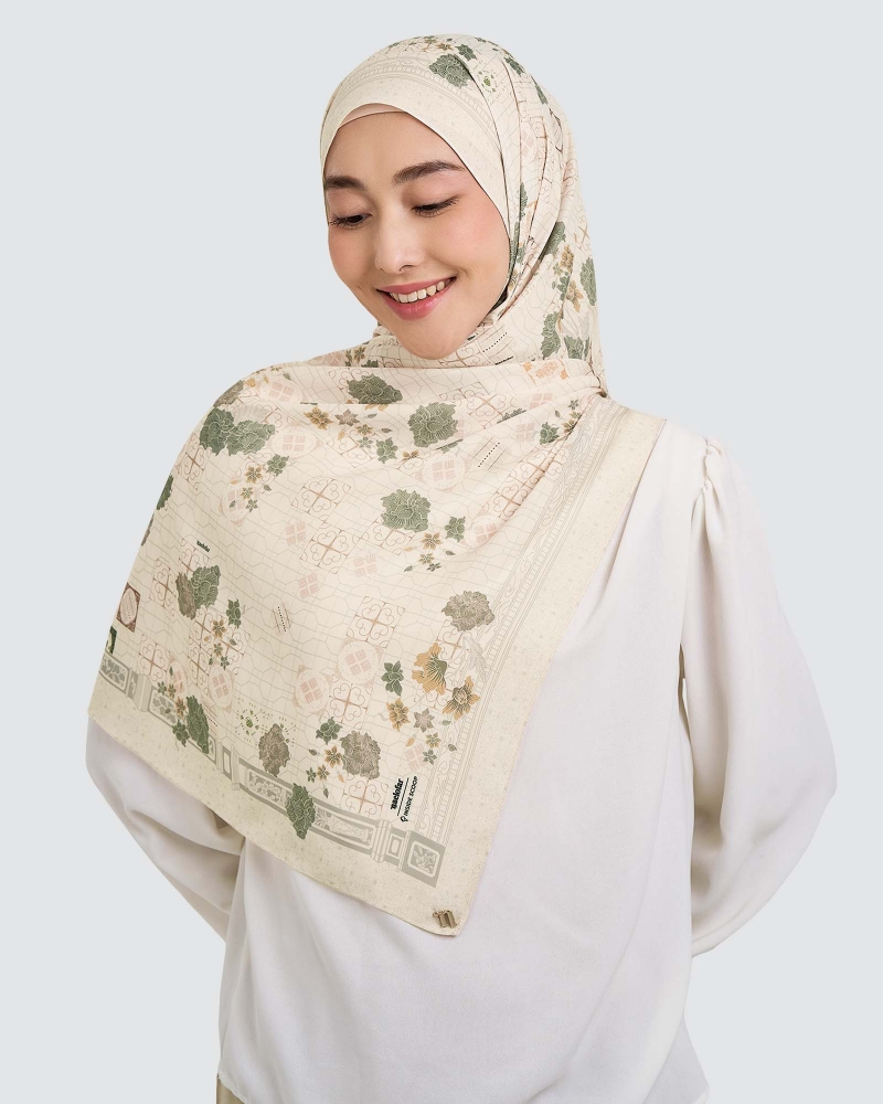Image of NAELOFAR X INSIDE SCOOP SHAWL - CENDOL