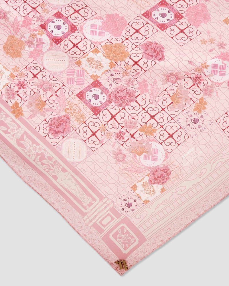 Image of NAELOFAR X INSIDE SCOOP SQUARE - AIS BATU CAMPUR