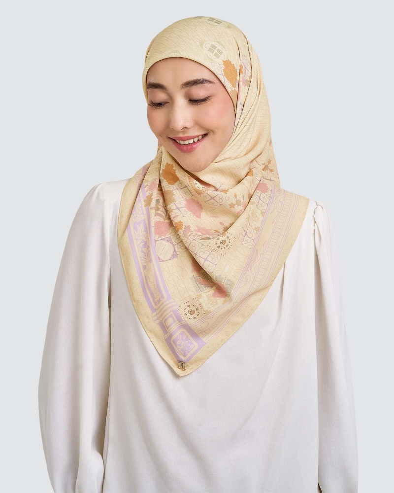 Image of NAELOFAR X INSIDE SCOOP SQUARE - JAGUNG MANIS