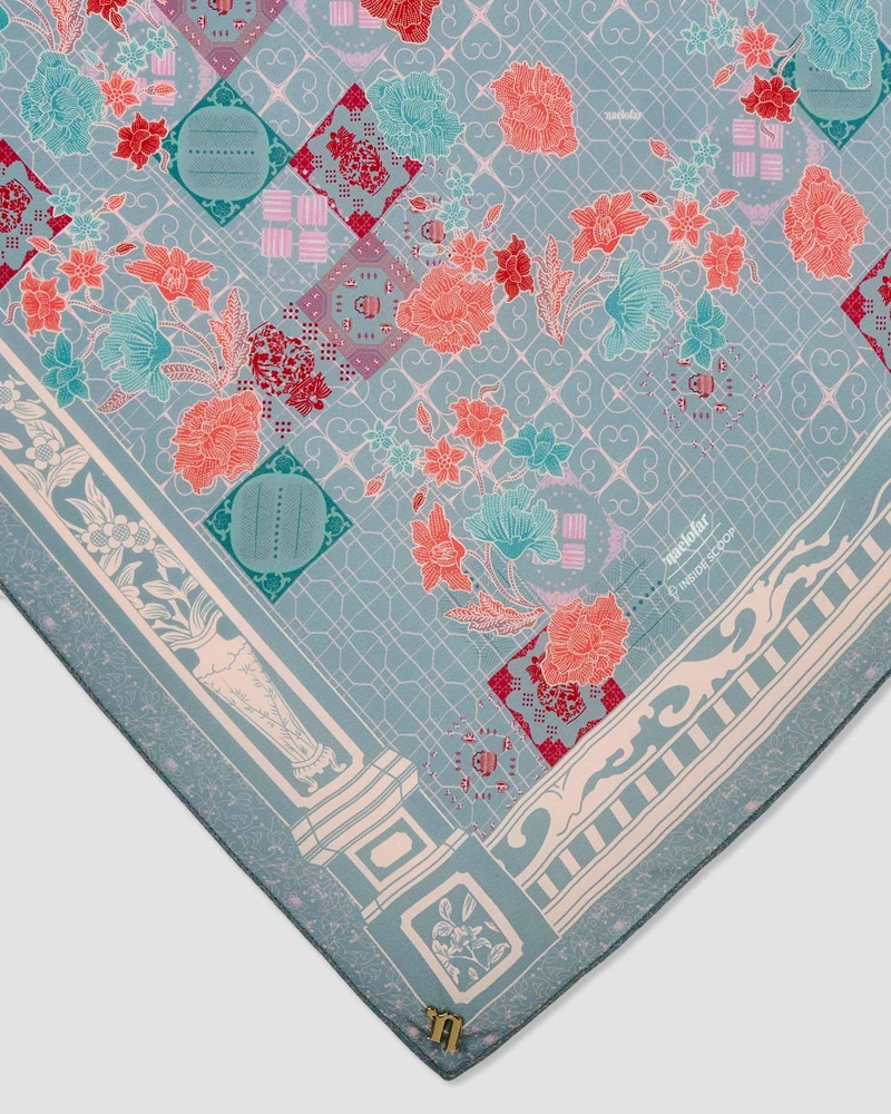 Image of NAELOFAR X INSIDE SCOOP SQUARE - KELOPAK MAWAR