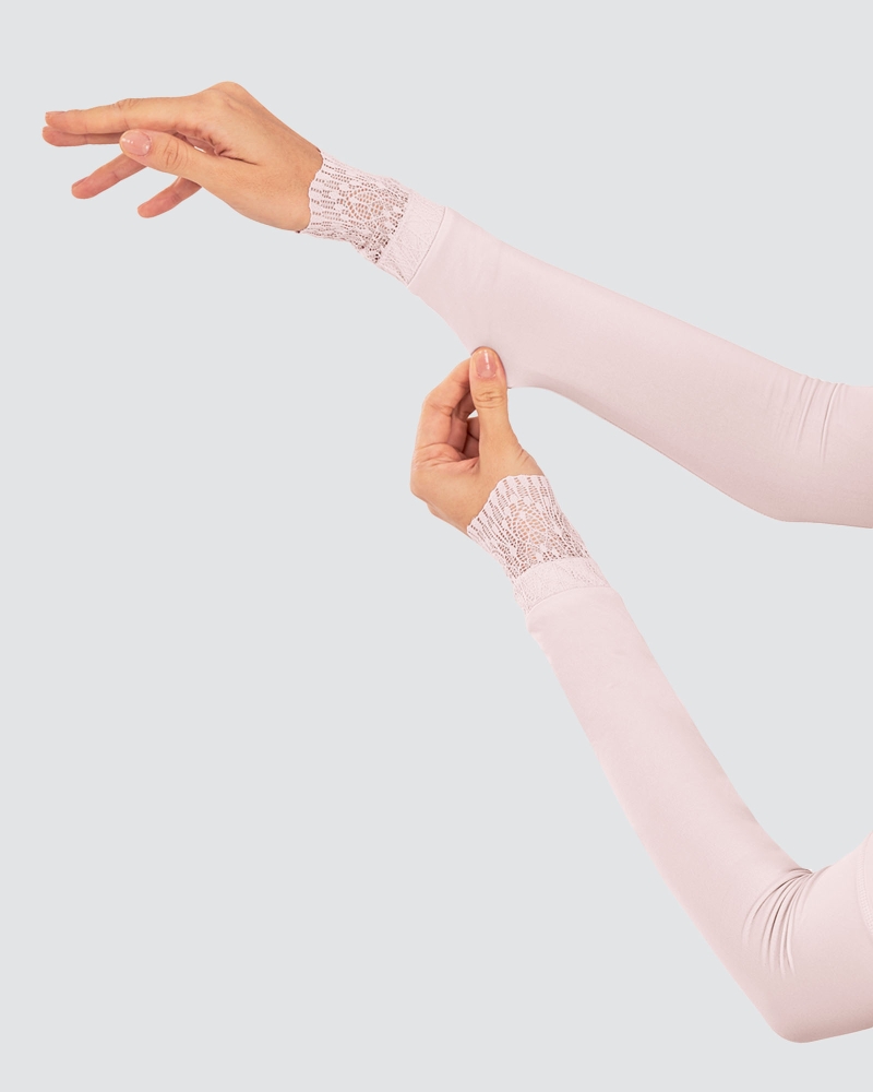 Image of NWEAR ANA LACE HANDSOCKS - PALE PINK