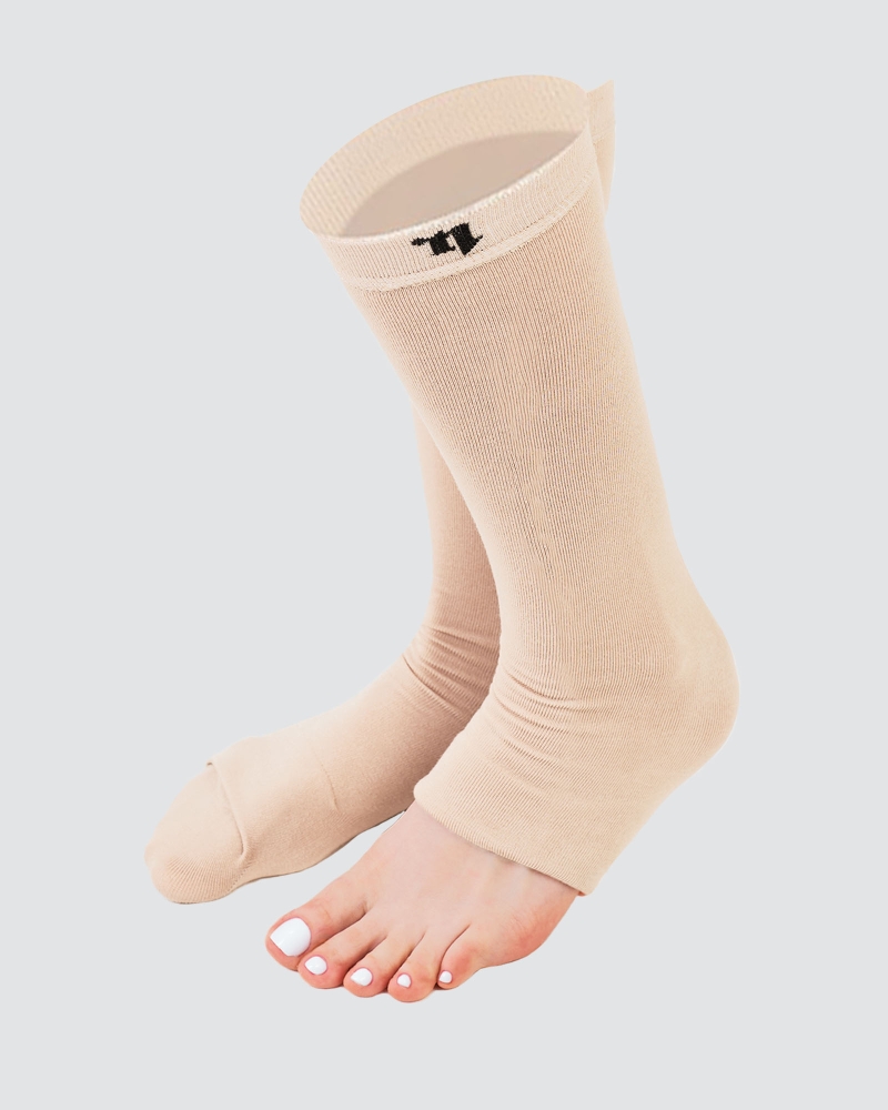 Image of NWEAR ASMA SOCKS - LATTE