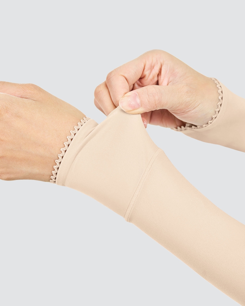 Image of NWEAR AYLA HANDSOCKS - CREAM BLUSH