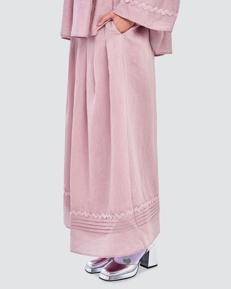 Image of POLLY POCKET X NAELOFAR BOW SKIRT - SWEETHEART