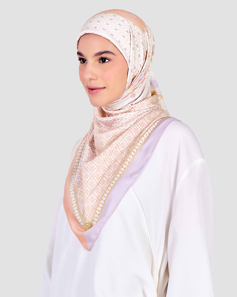 Image of POLLY POCKET X NAELOFAR SQUARE - LEMON LUSH