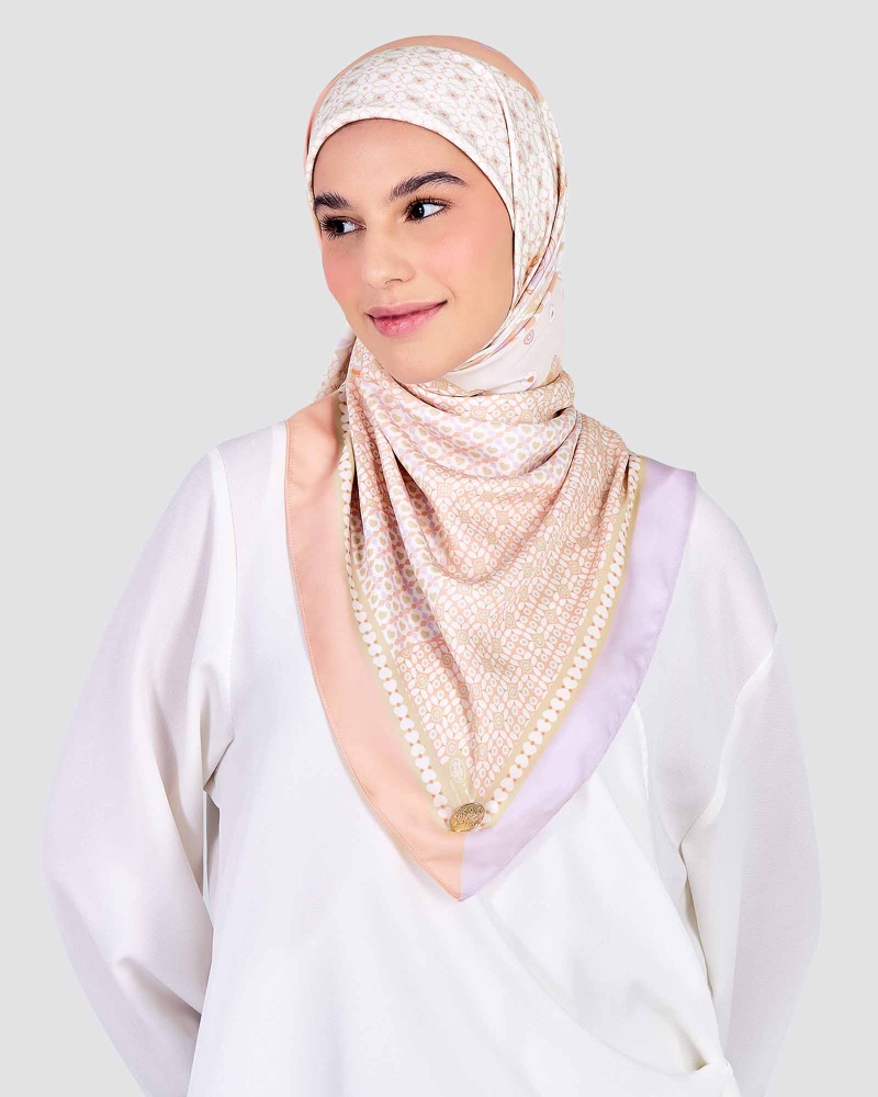 Image of POLLY POCKET X NAELOFAR SQUARE - LEMON LUSH