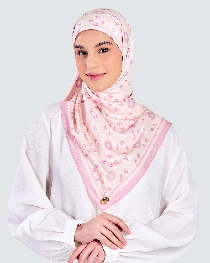 Image of POLLY POCKET X NAELOFAR SQUARE - PINK DAZZLE