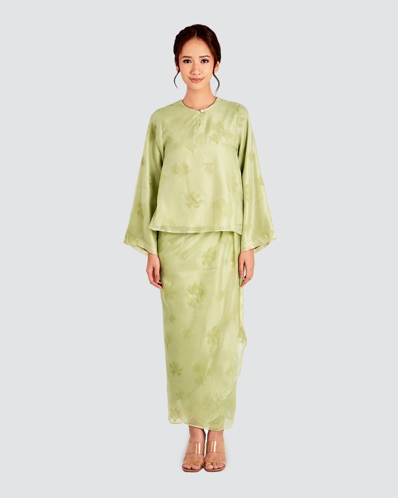 Image of PUTERI KURUNG SET - WHITE JADE
