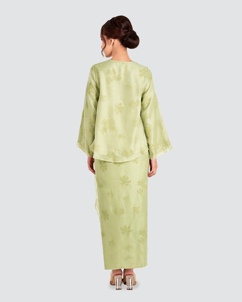 Image of PUTERI KURUNG SET - WHITE JADE