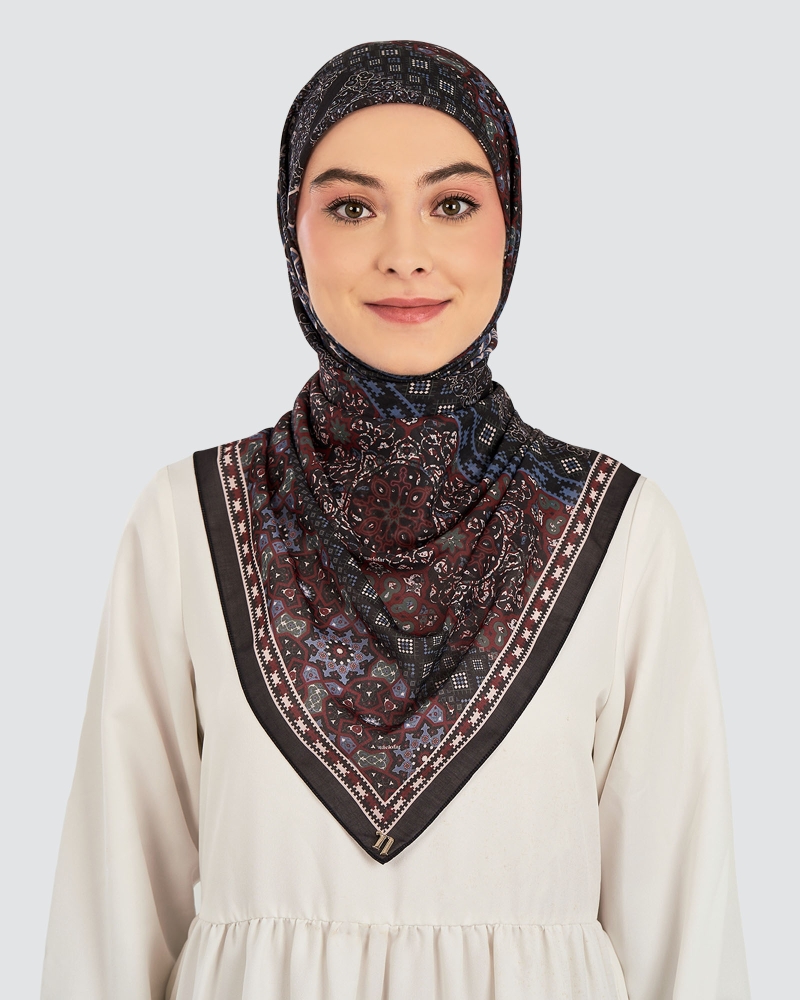 Image of QUBA COTTON VOILE SQUARE - LAYLA