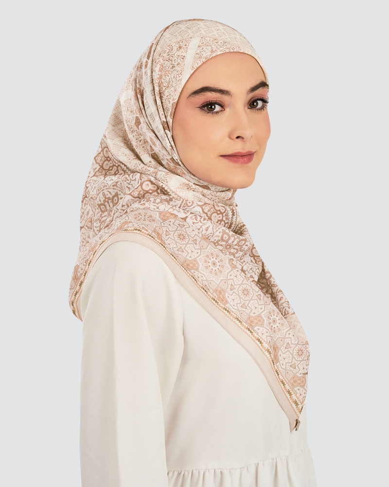 Image of QUBA COTTON VOILE SQUARE - ZAHRAH