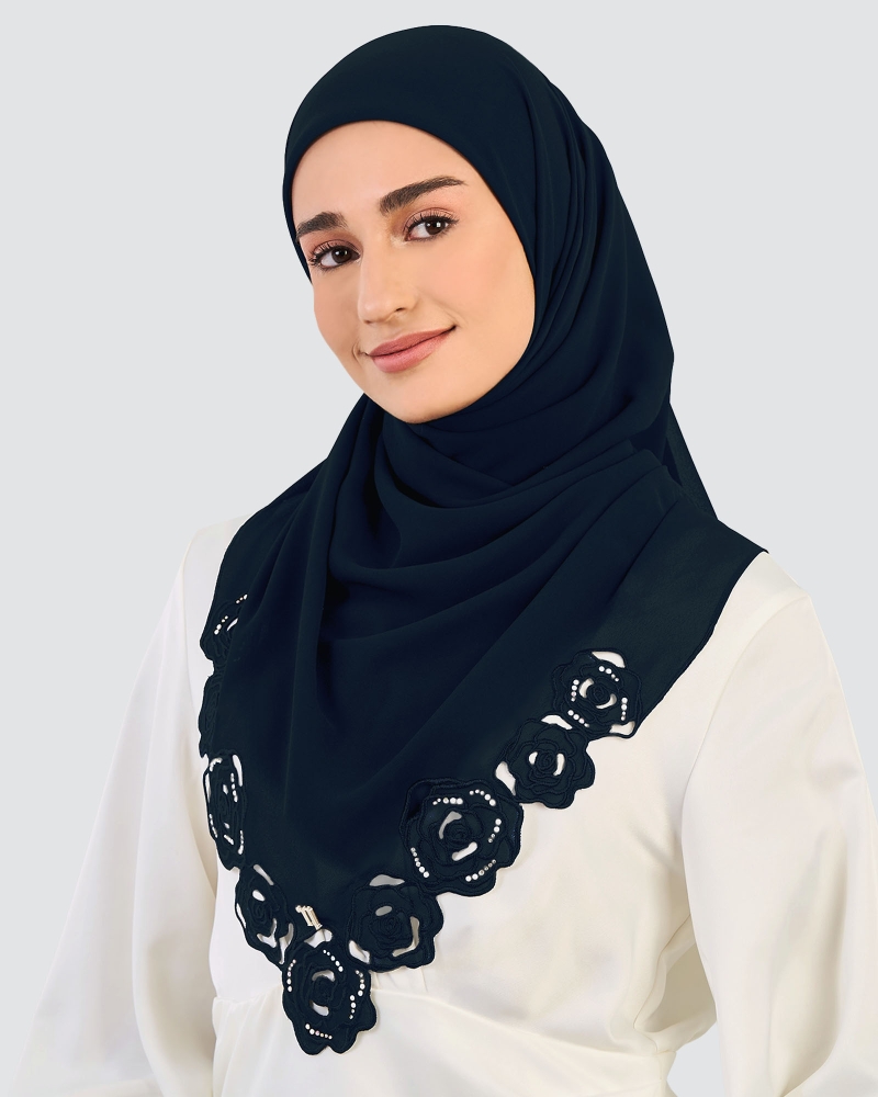 Image of ROSE EMBROIDERED CRYSTAL SQUARE - MILKYWAY