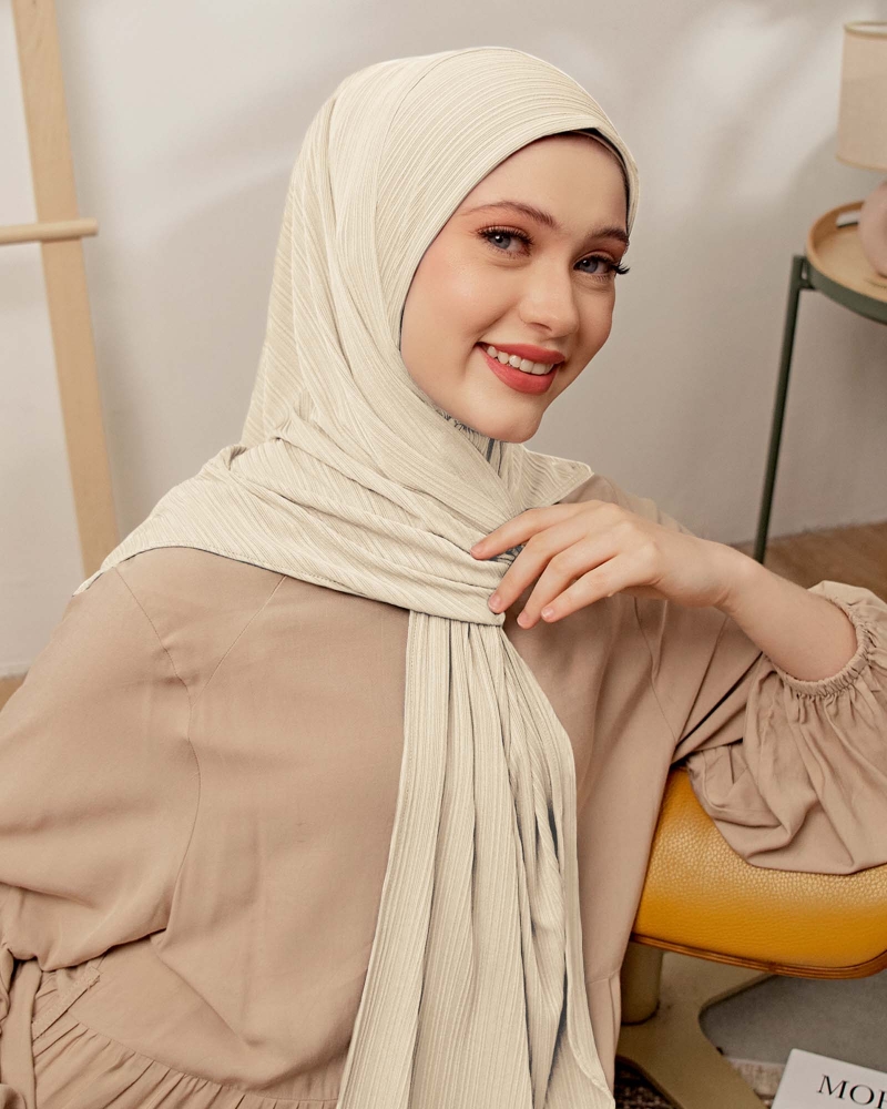 Image of SABINE SEMI-INSTANT