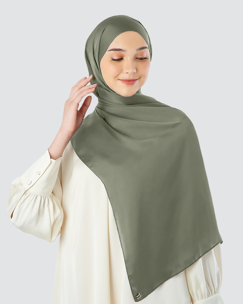 SATIN SHAWL - ASH GREEN