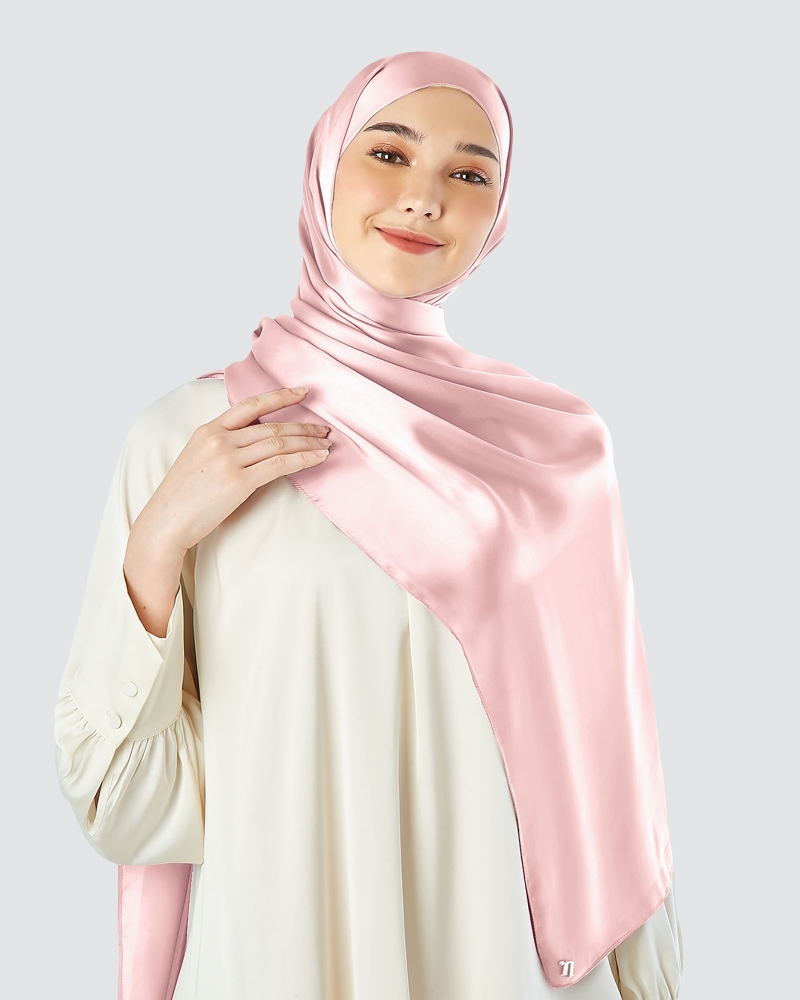 SATIN SHAWL - BABY PINK