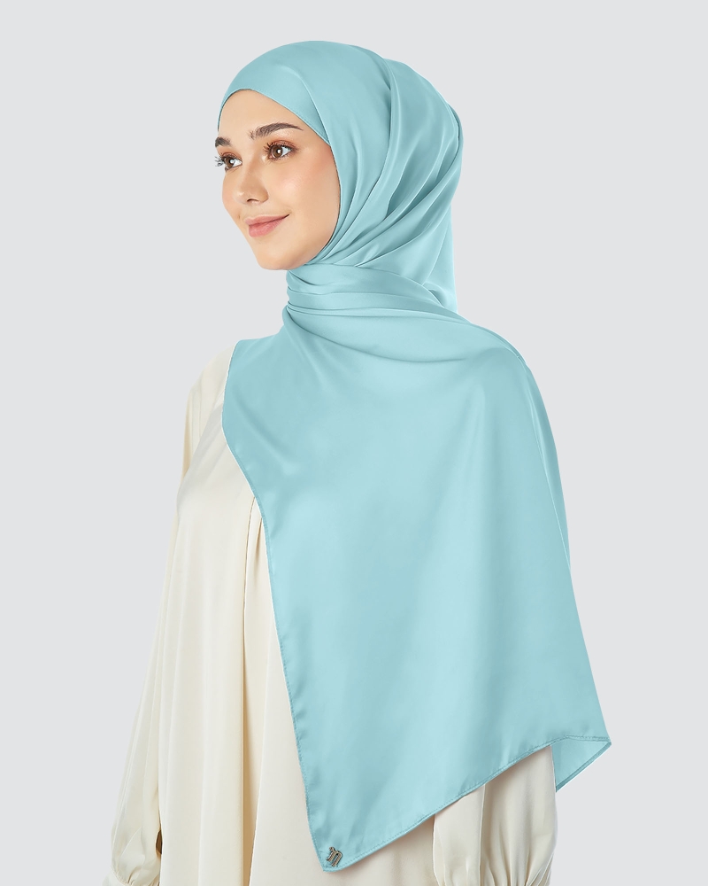 Image of SATIN SHAWL - COOL BLUE