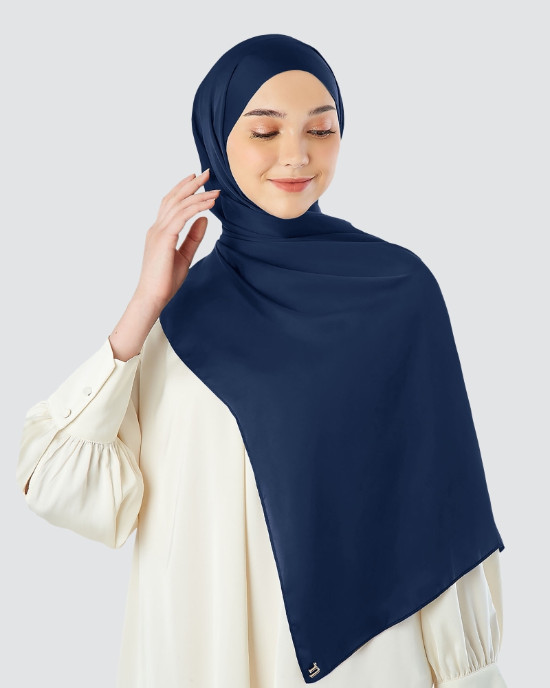 Image of SATIN SHAWL - ESTATE BLUE